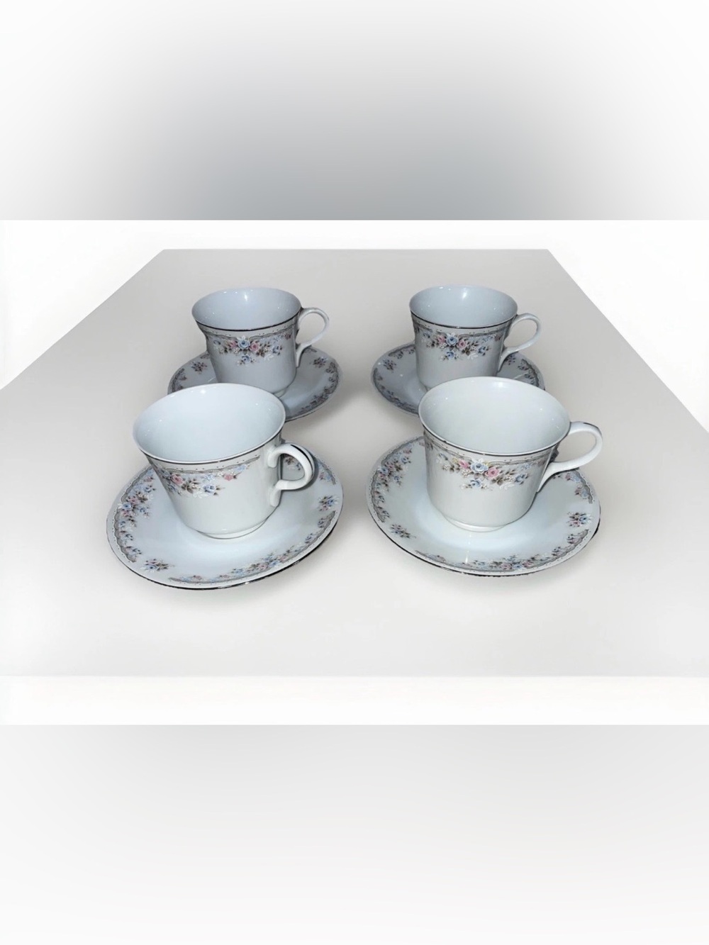 Vintage Ranmaru Crescent Fine China Rose Point Teacup  & Saucer Set of 4 (each)
